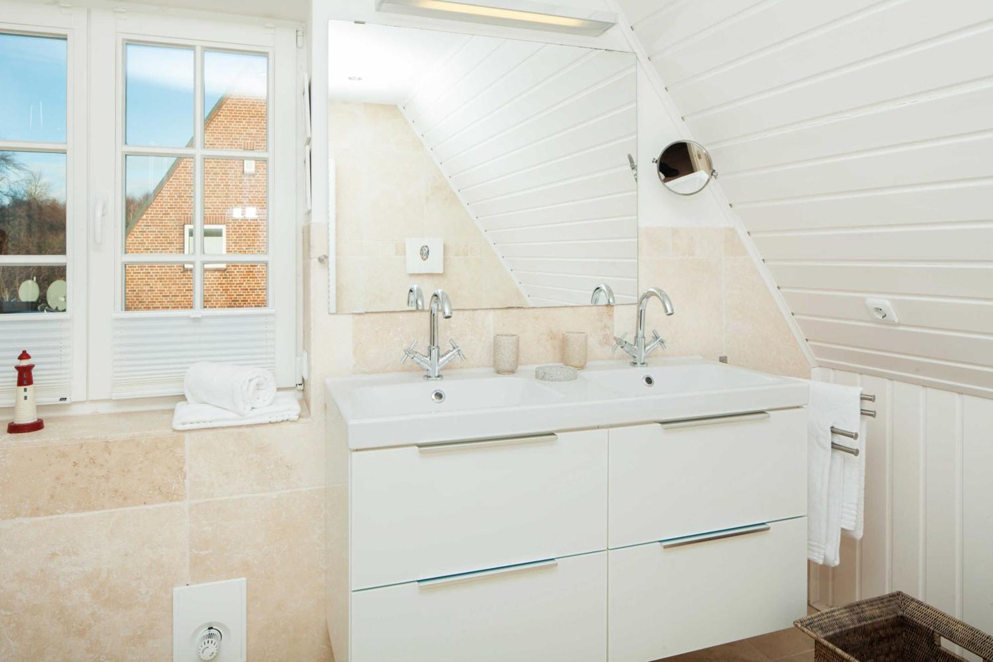 Vila Tiiner List Exteriér fotografie